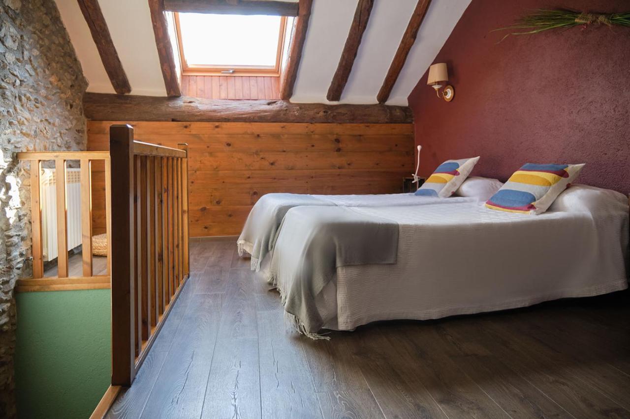 Cal Marrufes Guest House Puigcerdà Екстериор снимка