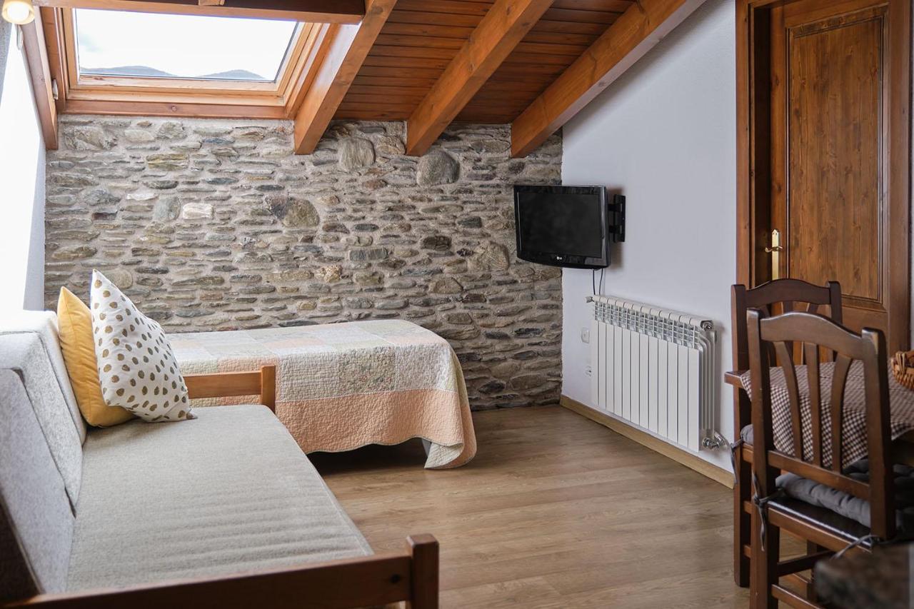 Cal Marrufes Guest House Puigcerdà Екстериор снимка